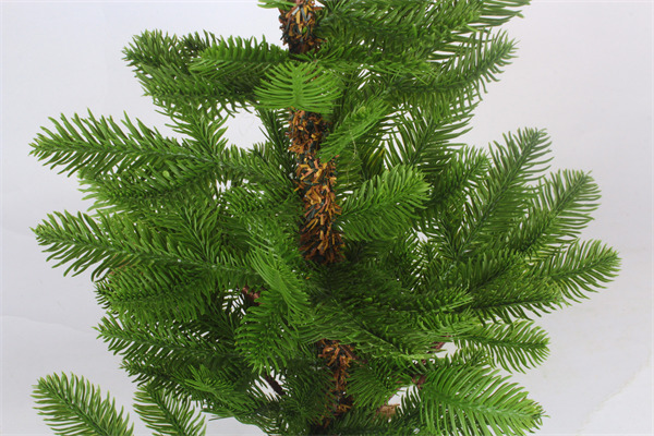 Small Christmas Decorations in Burlap base