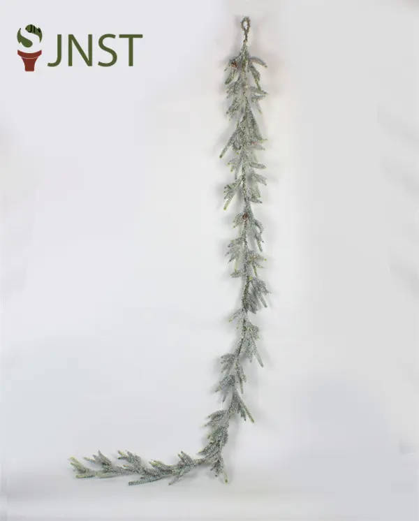 Garland Decor.jpg Garland Decor.jpg