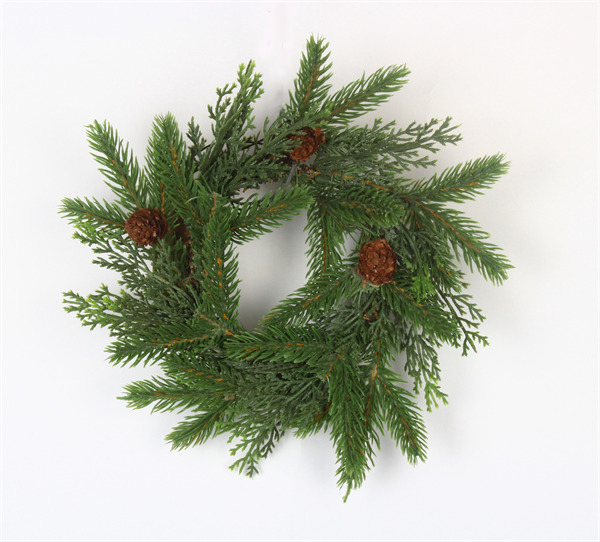 Wreaths for Window.jpg